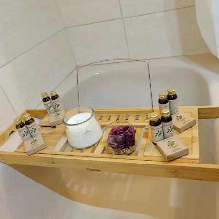 Hotel Le Roi Soleil • 4min Chateau • 1min Gare Rive Gauche *