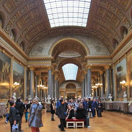 Le Roi Soleil • 4min Chateau • 1min Gare Rive Gauche *